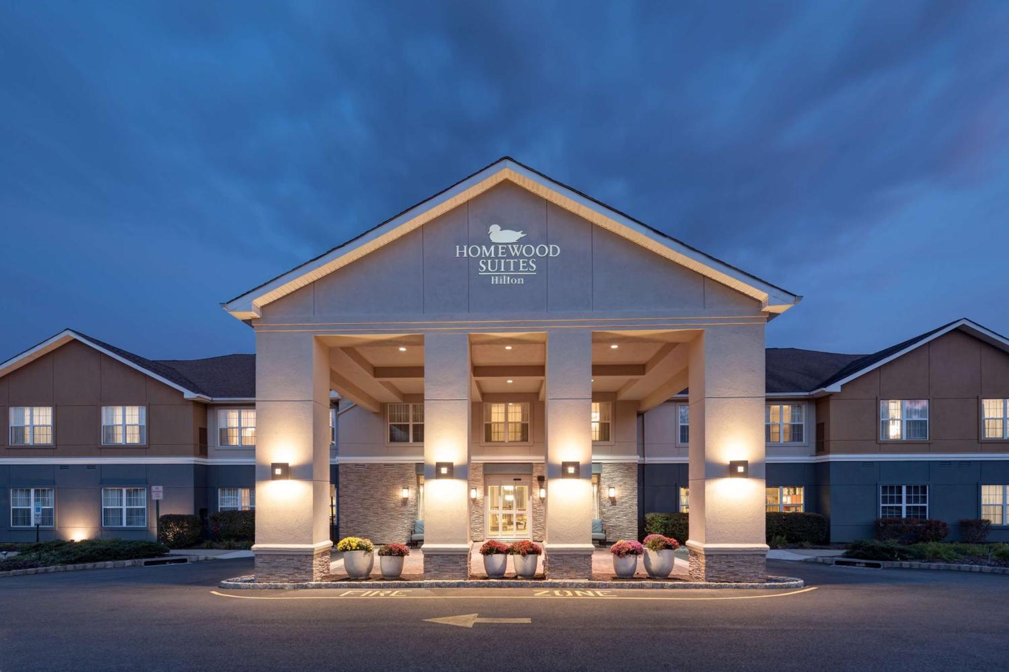 Homewood Suites By Hilton Мава Екстер'єр фото
